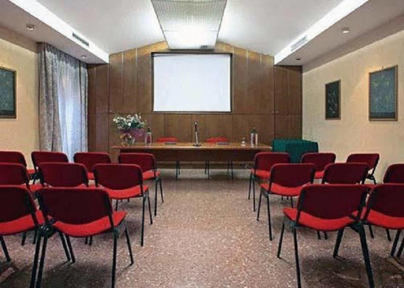 Hotel Quality Nova Domus Rome