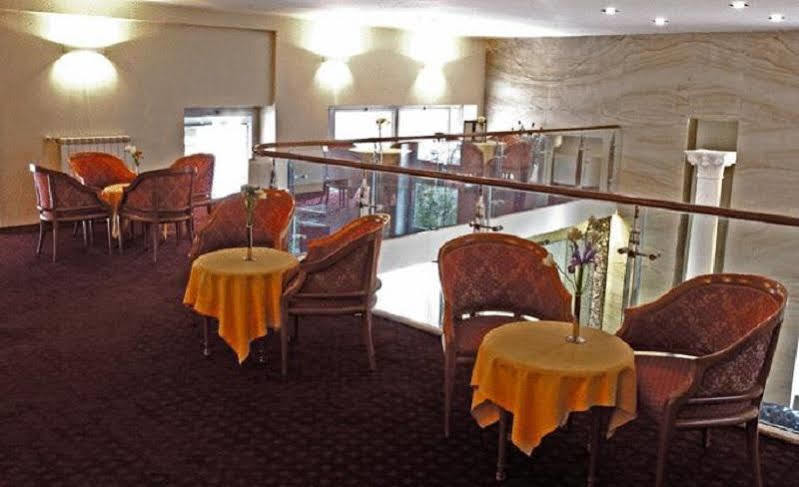 Quality Nova Domus Hotel 4*